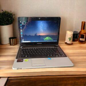 eMachines Notebook intel i5 İşlemci 4GB DDR3 120GB SSD HDD Batarya 2 Saat GT330 Ekran Kartı 3GB Paylaşımlı 1GB Ekran Kartlı ikinci el Notebook 14"